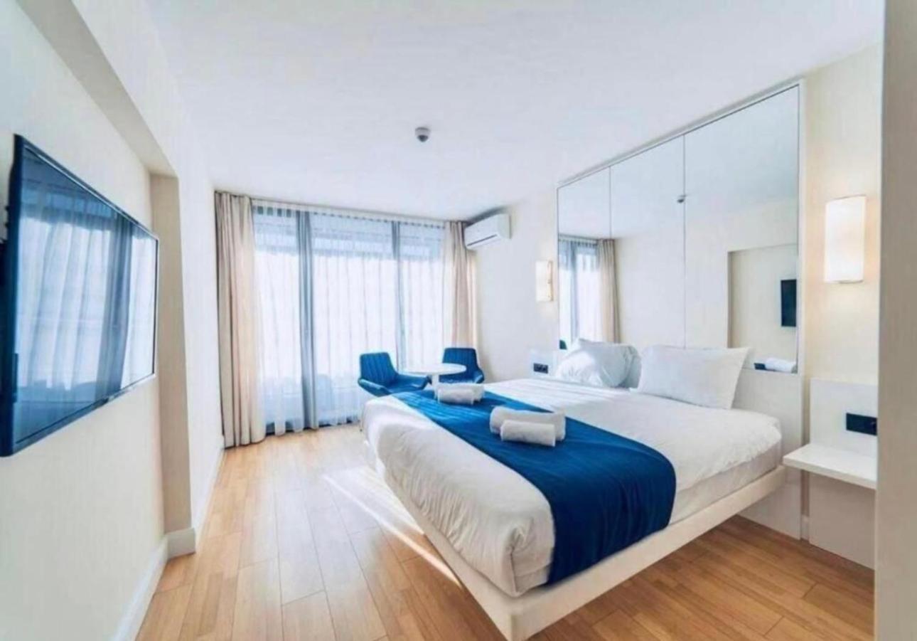 Orbi With Sea View Апартаменты *
