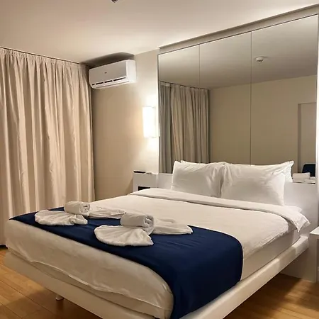 Orbi City Apartment With Sea View 巴统 外观 照片