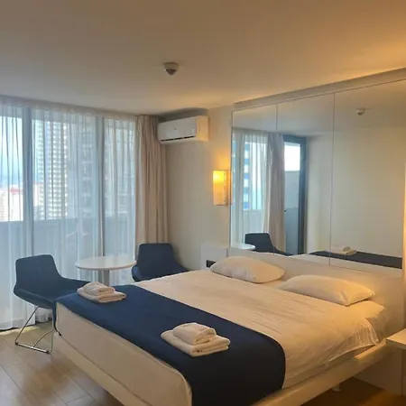 Orbi City Apartment With Sea View 巴统 外观 照片