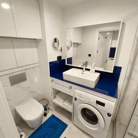 Orbi City Apartment With Sea View 巴统 外观 照片
