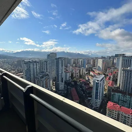 Orbi City Apartment With Sea View 巴统 外观 照片