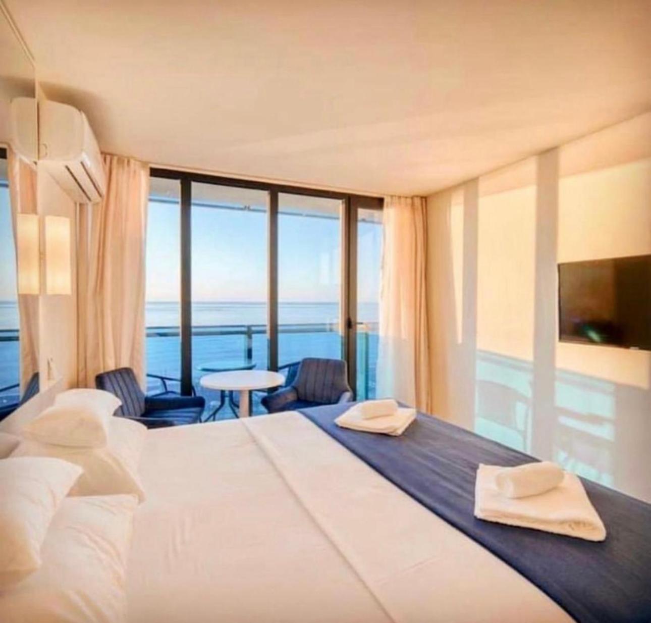 Orbi With Sea View * 巴统