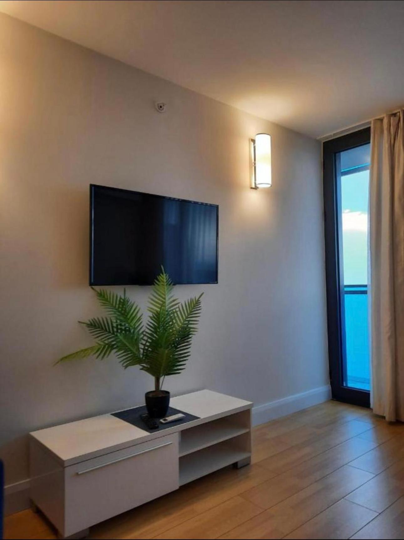 Orbi With Sea View 公寓 巴统